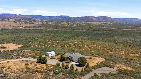 15975 E Pandy Ln, Dewey, AZ 86327 photo 3