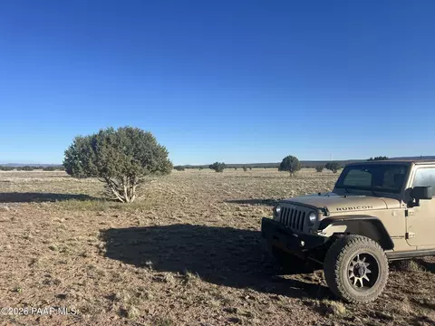 293 Arizona Rd Eastern Portion, Ash Fork, AZ 86320
