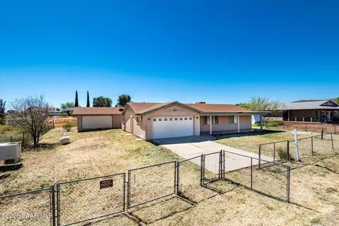 20287 E Sierra Dr, Mayer, AZ 86333
