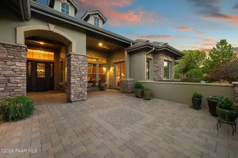 5550 W Cameo Cir, Prescott, AZ 86305