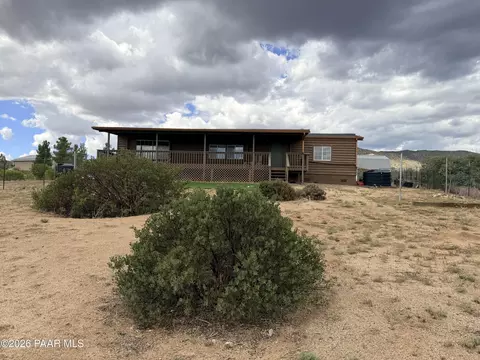 1675 N Ark Lndg #8, Dewey, AZ 86327