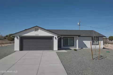 20518 E Cedar Canyon Dr, Mayer, AZ 86333
