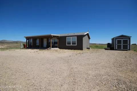 3409 W Sandstone Dr, Paulden, AZ 86334