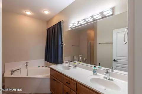 Bath - 12933 Ponce St, Dewey, AZ 86327 photo 1 of 3