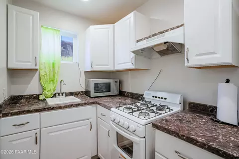 11800 E Henderson Rd, Dewey, AZ 86327 photo 32