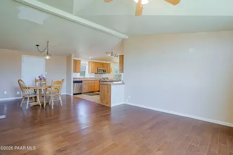 11800 E Henderson Rd, Dewey, AZ 86327 photo 6