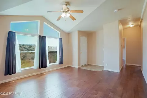 11800 E Henderson Rd, Dewey, AZ 86327 photo 4