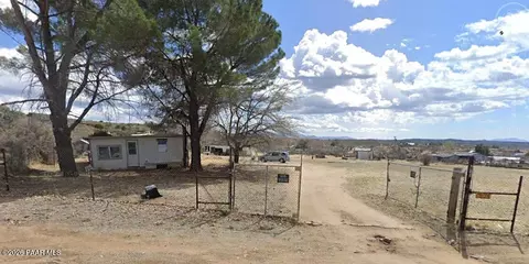 7135 W Veda Ln, Wilhoit, AZ 86332