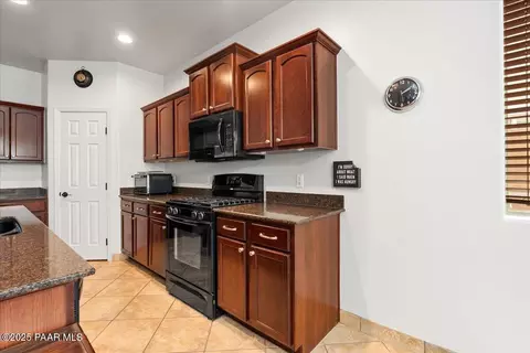 13084 Lima St, Dewey, AZ 86327 photo 11