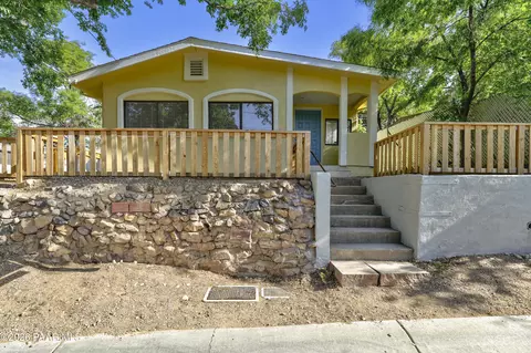 411 Comfort Ave, Prescott, AZ 86301