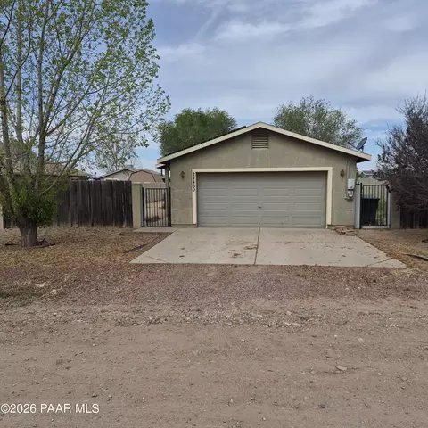 24460 N Yosemite St, Paulden, AZ 86334