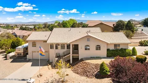 733 Pinon Oak Dr, Prescott, AZ 86305