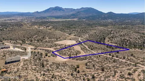 5 W Nnn W Dos Arroyos Dr, Williamson Valley, AZ 86305