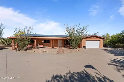 1865 Hillside Dr, Wickenburg, AZ 85390