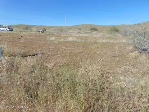 17098 E Spring Valley Rd, Mayer, AZ 86333