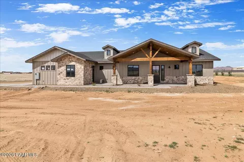 6988 E Trotter Trl, Prescott Valley, AZ 86315