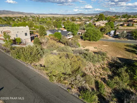 767 N San Carlos Dr, Dewey-humboldt, AZ 86327