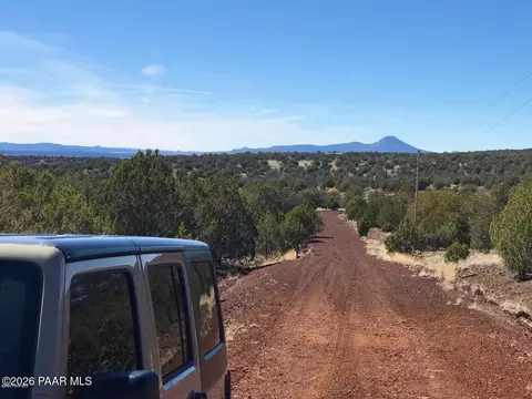 1203 County Line Cir, Ash Fork, AZ 86320 photo 4