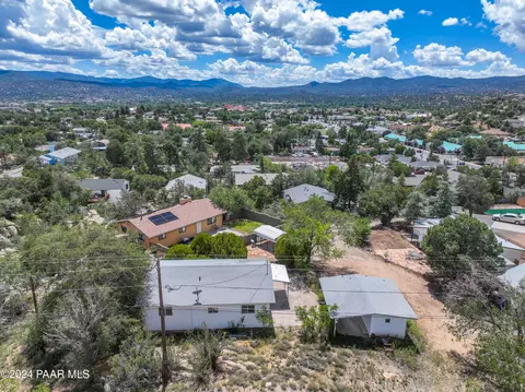 1815 Pinon Dr, Prescott, AZ 86301