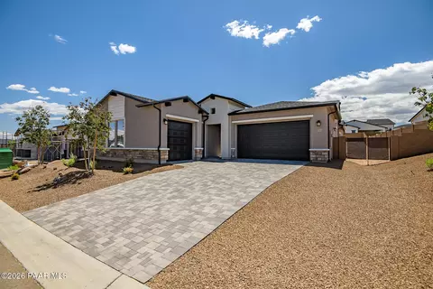 5235 Iron Vine Trl, Prescott, AZ 86301