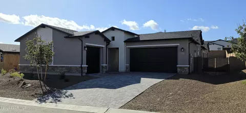 5235 Iron Vine Trl, Prescott, AZ 86301