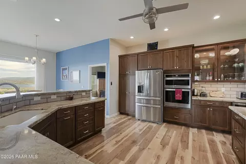 Kitchen - 10769 E High Point Dr, Dewey, AZ 86327 photo 2 of 5