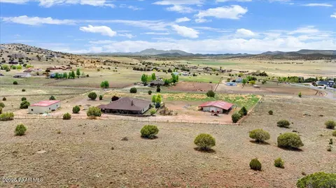 View/Area - 20775 N Hackamore Ln, Paulden, AZ 86334 photo 3 of 5