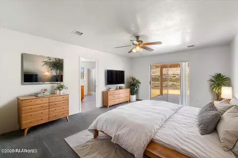 Bedroom - 20775 N Hackamore Ln, Paulden, AZ 86334 photo 1 of 2