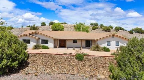 20775 N Hackamore Ln, Paulden, AZ 86334
