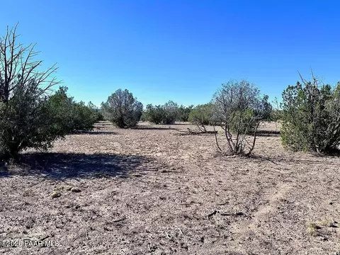 145 SW Reckless Ln, Ash Fork, AZ 86320 photo 5