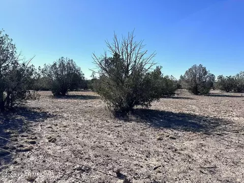 145 SW Reckless Ln, Ash Fork, AZ 86320 photo 8