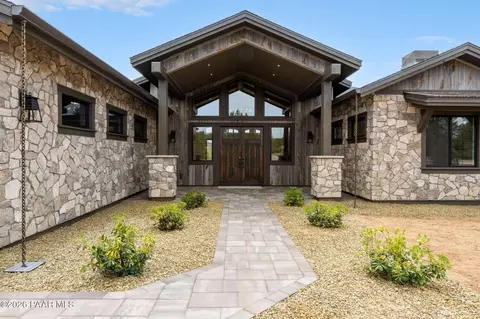 5745 W Maddie Ln, Prescott, AZ 86305
