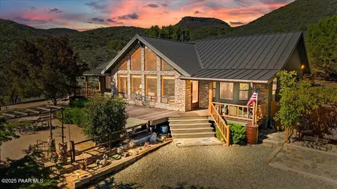 12650 S Pine Creek Trl, Mayer, AZ 86333