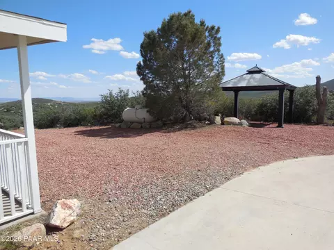 17301 E Gilead Way, Dewey, AZ 86327 photo 3