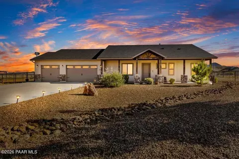 10210 E Dawn To Milky Way, Prescott Valley, AZ 86315