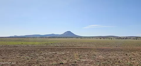 lot252 NW Falcon Flight Rd, Ash Fork, AZ 86320