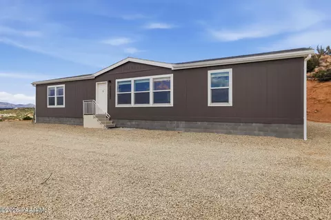 17721 E Lions Gate Dr, Dewey, AZ 86327