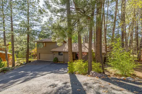 1253 E Raintree Rd, Munds Park, AZ 86017