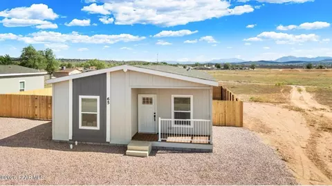 65 W Hawaii Rd, Paulden, AZ 86334