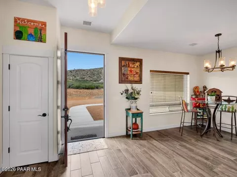 Entry Way - 15935 E Lone Fox Trl, Dewey, AZ 86327 photo 2 of 2