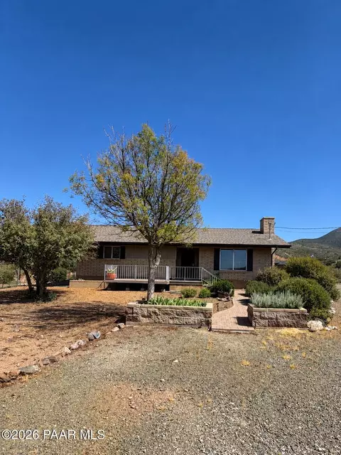 14621 E Lazy River Dr, Dewey, AZ 86327