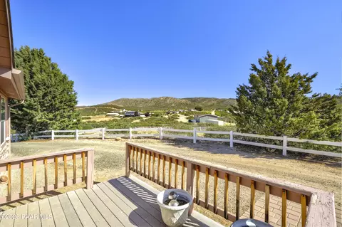 1699 N Trinity Ln, Dewey, AZ 86327 photo 6