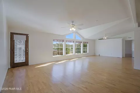 1699 N Trinity Ln, Dewey, AZ 86327 photo 12
