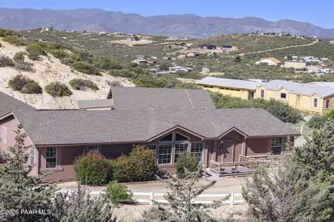 1699 N Trinity Ln, Dewey, AZ 86327 photo 3