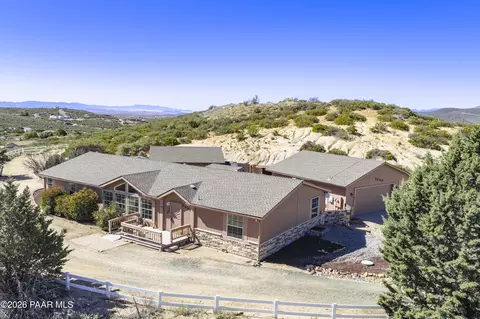 1699 N Trinity Ln, Dewey, AZ 86327 photo 2