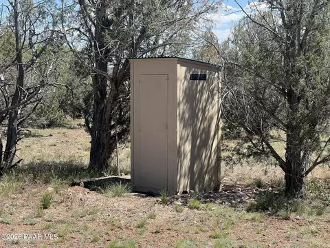 206 Brava Ln, Ash Fork, AZ 86320 photo 5