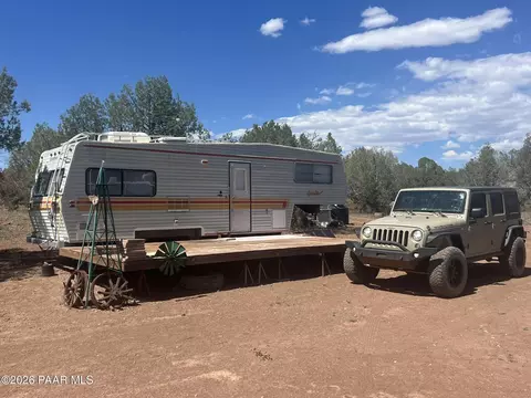 206 Brava Ln, Ash Fork, AZ 86320