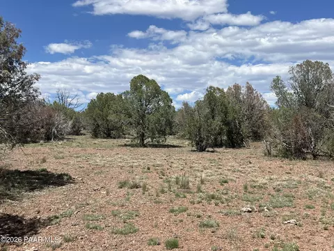 206 Brava Ln, Ash Fork, AZ 86320 photo 4