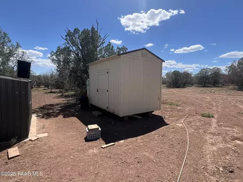 206 Brava Ln, Ash Fork, AZ 86320 photo 7