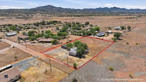 192 N Outback Rd, Dewey, AZ 86327